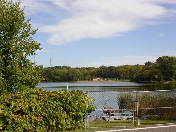 Carver Lake Park
