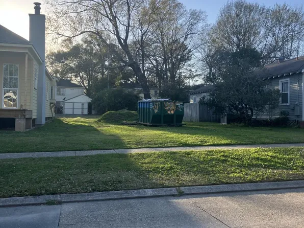 890 S Eugene St, Baton Rouge, LA 70806