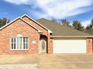 2503 Willow Spring Dr, Enid, OK 73703