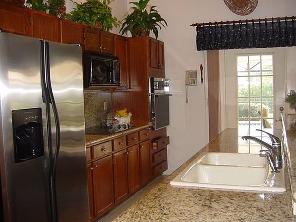 Walk-thru Kitchen