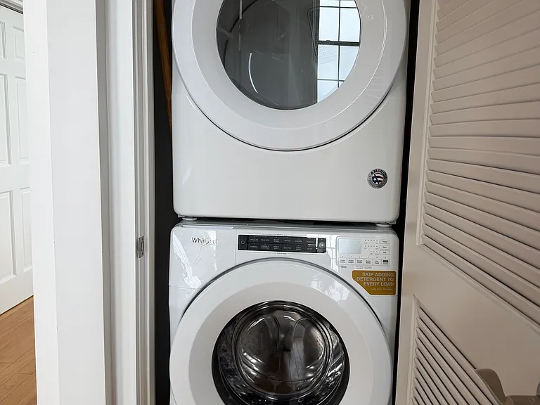 52 Sanborn St #206 — Photo 12