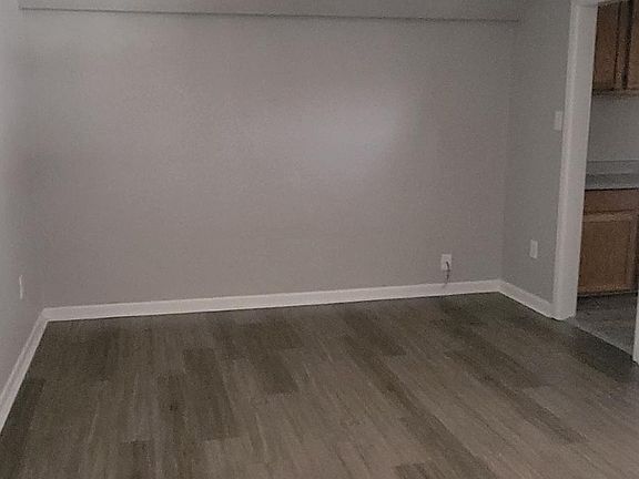 3rd image of 2318 NW Denver Ave #2318