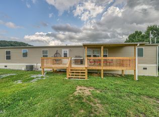 177 Carr Cemetery Rd, Johnson City, TN 37601