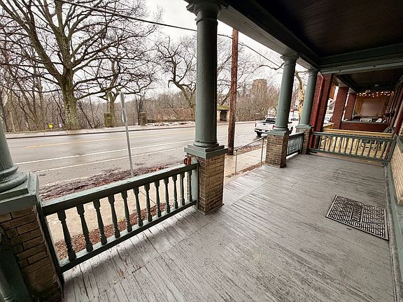 3rd image of 3460 Perrysville Ave