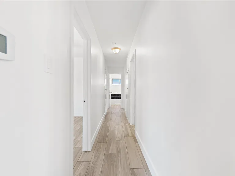 hallway towards bedrooms and bathroom