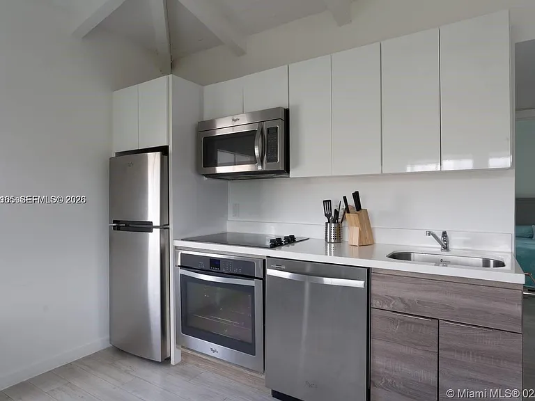 1450 Meridian Ave #201 — Photo 6