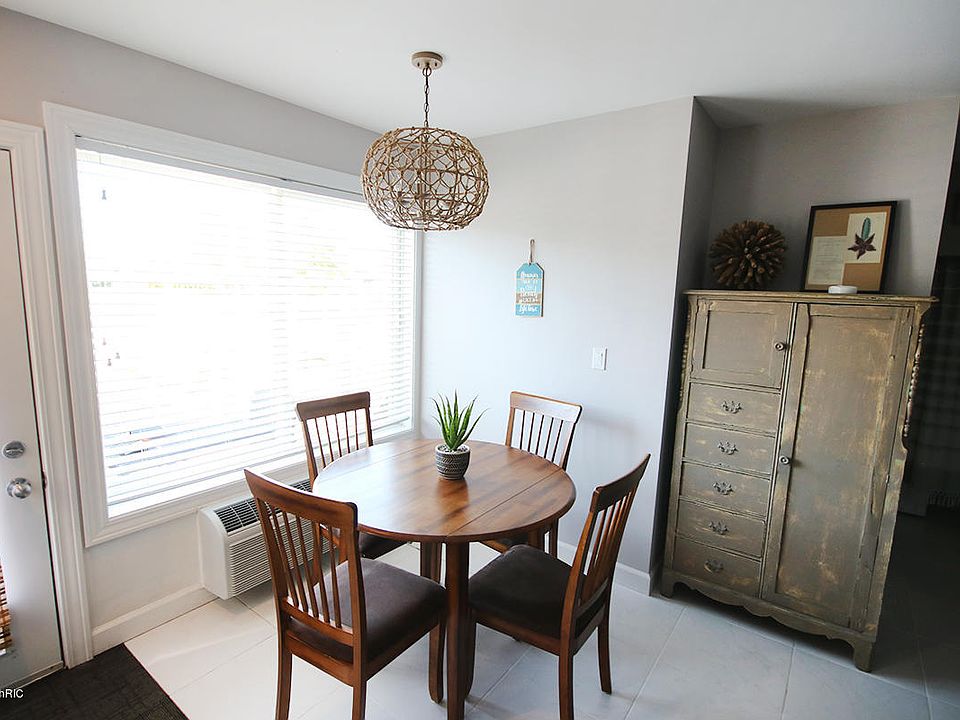 10 Lighthouse Point New Buffalo MI Zillow