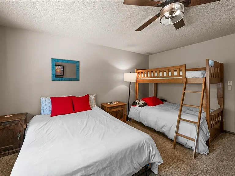 619 Summit Blvd — Photo 17