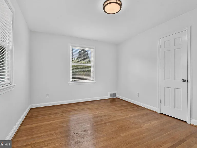 7301 Old Stage Rd — Photo 17