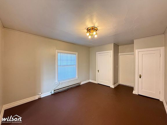 5th image of 115 N Naches Ave #202