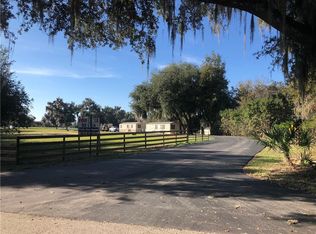 3974 County Road 400, Lake Panasoffkee, FL 33538
