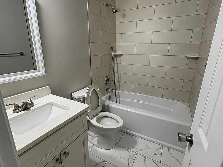 Full Bath