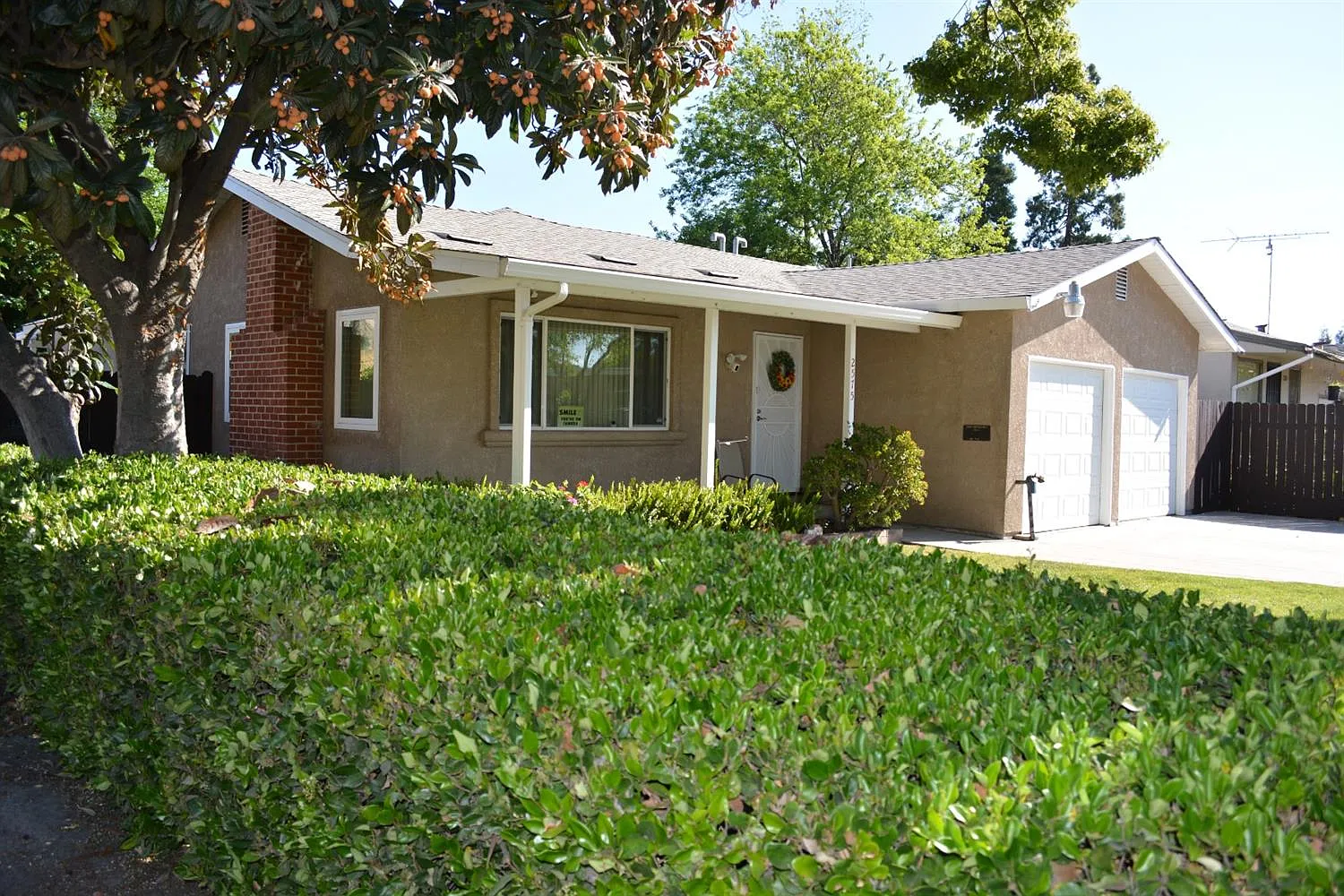 2575 Oxford Way photo 1