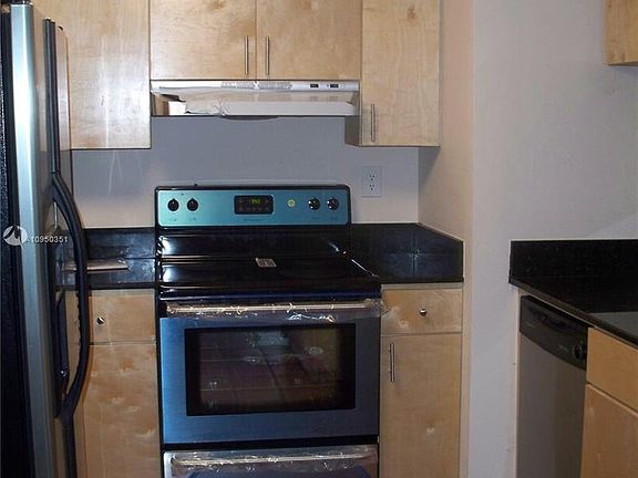 2nd image of 6800 SW 45th Ln APT 121