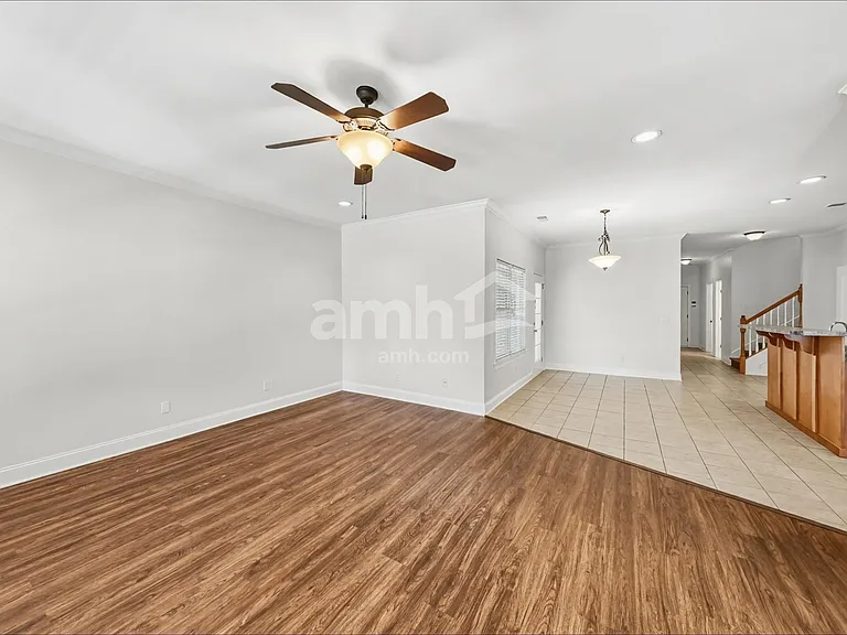 5966 Armadale Dr — Photo 8