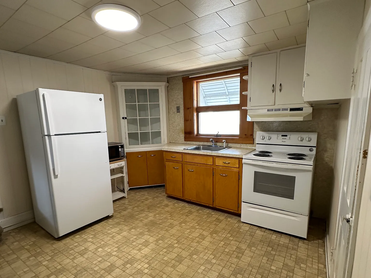 1 bed, 800 sqft, $1,250 — Photo 4