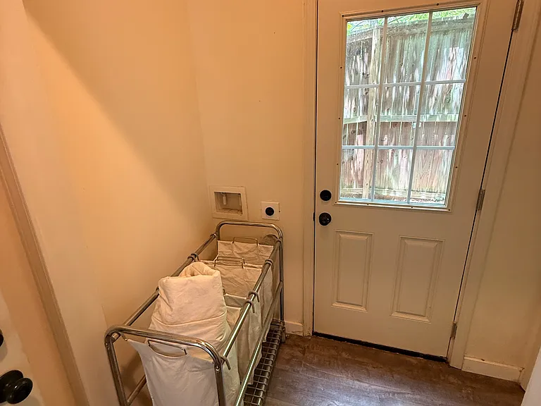 2047 Briarcliff Rd — Photo 11