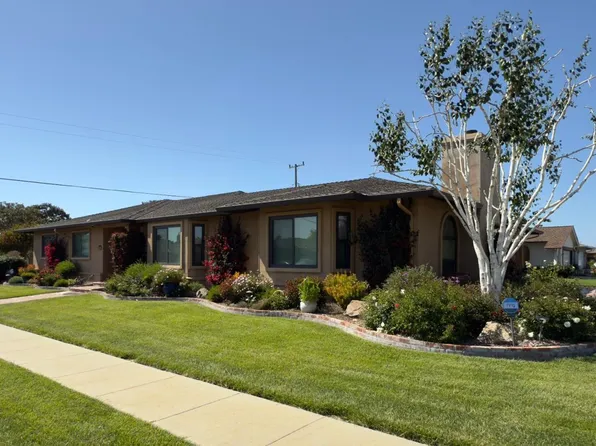 695 San Bruno Way, Salinas, CA 93901
