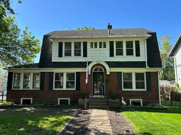 3300 Kingman Blvd, Des Moines, IA 50311