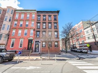 132 Adams St APT 2, Hoboken, NJ 07030