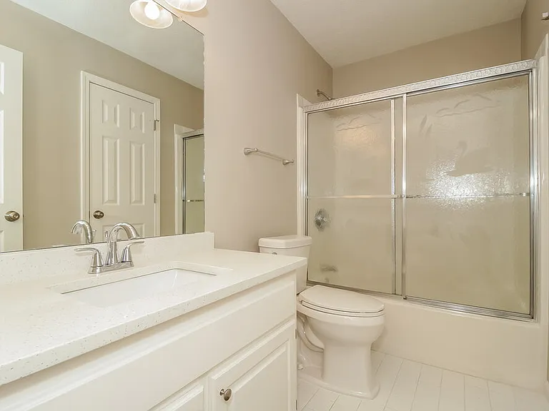 355 Woodstream Dr — Photo 19