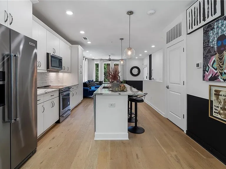 371 Pratt Dr SE #207 — Photo 13