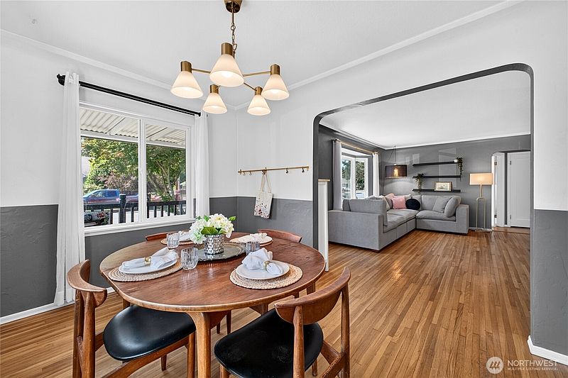 5th image of 607 14th Street SW