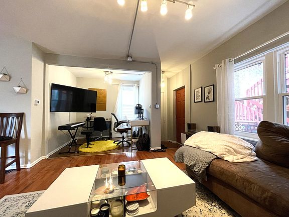 4th image of 1256 N Bosworth Ave