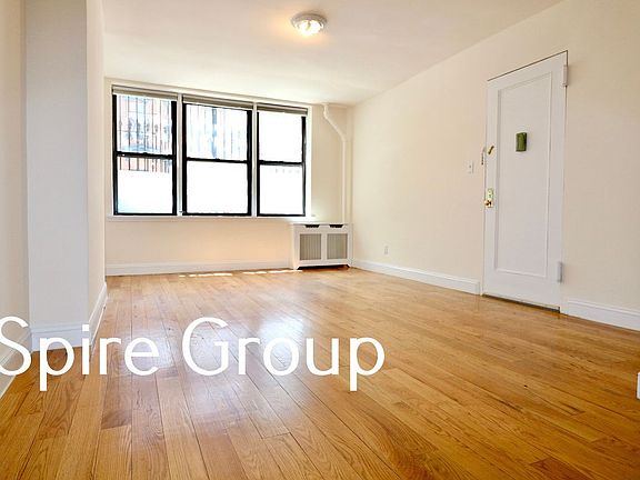 3rd image of 457 W 50th St APT Bfe