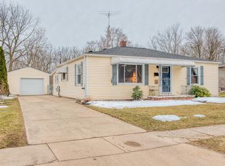 1307 Lynn St, Owosso, MI 48867