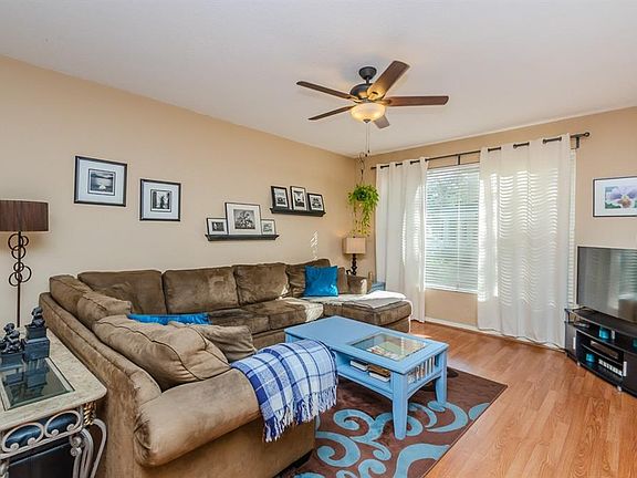 5th image of 13730 Forest Lake Dr