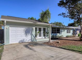 416 Foxglove Rd, Venice, FL 34293