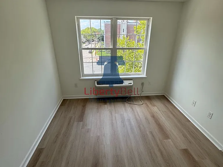 4834 N Penn — Photo 5