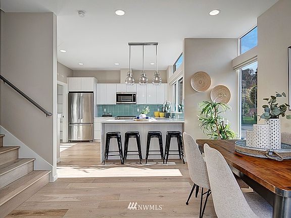 4th image of 4602 Sw Fontanelle Street
