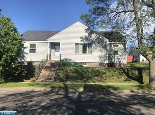 602 Summit St, Eveleth, MN 55734