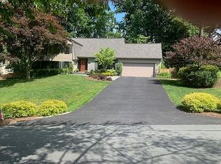 1904 Grayslake Dr, Silver Spring, MD 20906