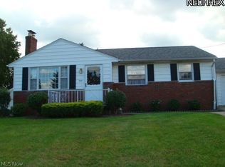 504 W Omar St, Struthers, OH 44471