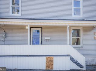 221 N Balliet St, Frackville, PA 17931