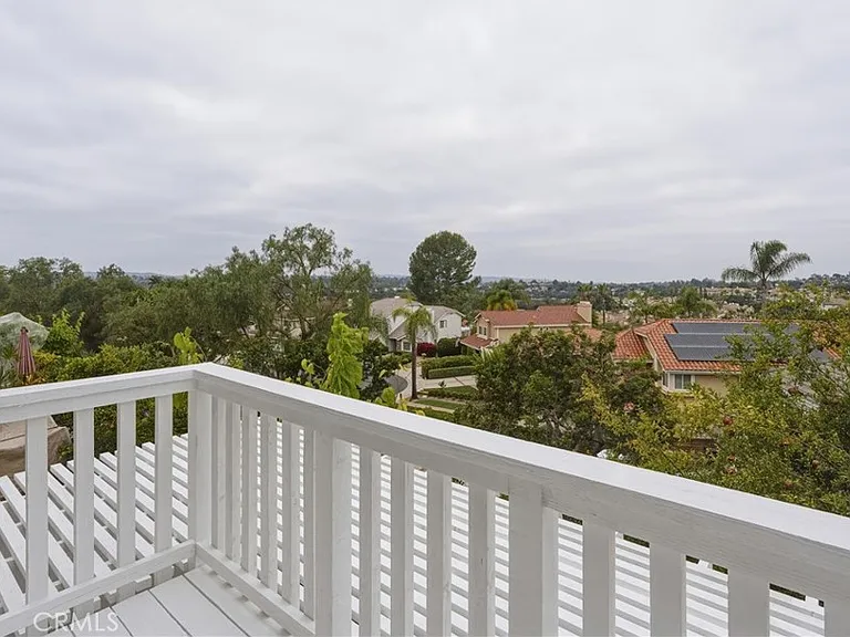 27371 Viana — Photo 21