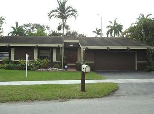 12750 SW 103rd Ter, Miami, FL 33186