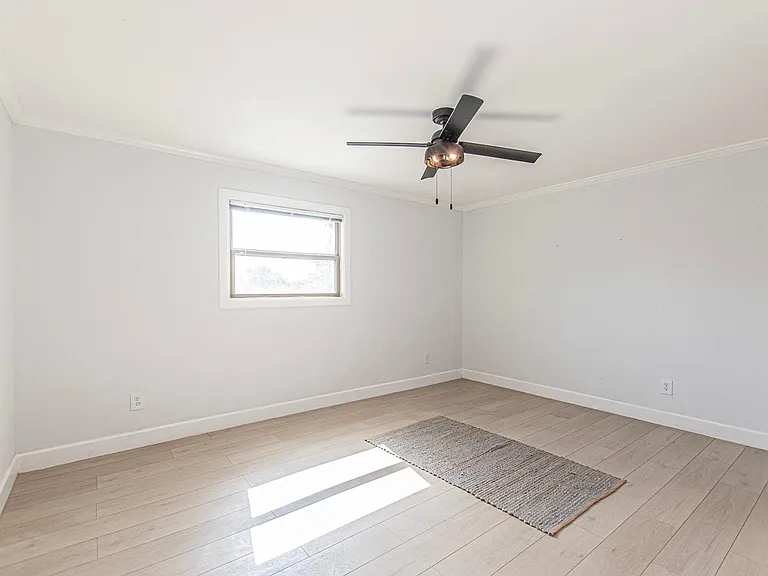 3907 Chase Cir — Photo 21