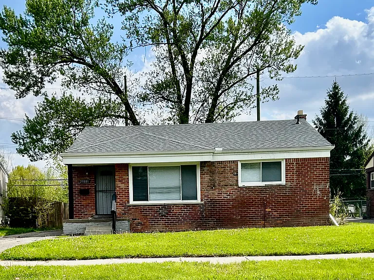 29881 Brooklane St — Photo 1