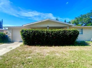 4207 Darlington Rd, Holiday, FL 34691
