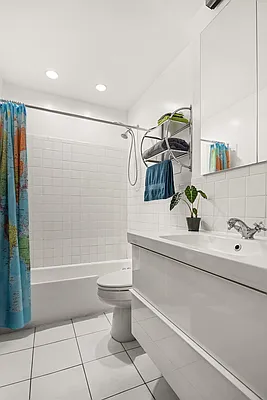 Sold by Corcoran | media 7