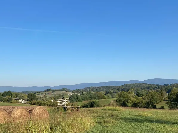 3573 Highway 394, Bristol, TN 37618
