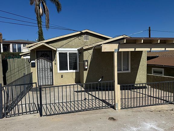2nd image of 3035-45 Baker Pl #3035