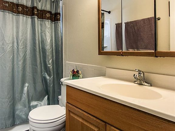 5th image of 5035 Fletcher Pl