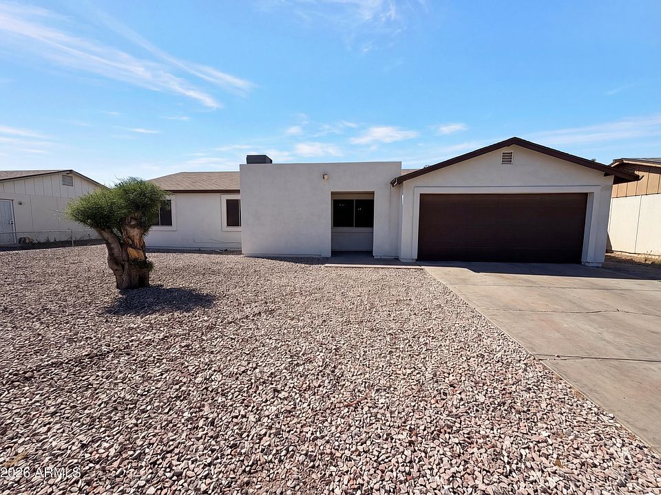 1st image of 8107 W MEADOWBROOK Avenue