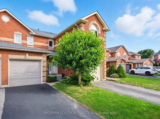 99 Creekwood Cres, Whitby, ON L1R 2K1