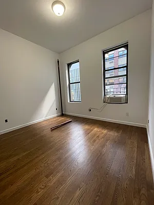 Rented by Glasser Realty LLC | media 7